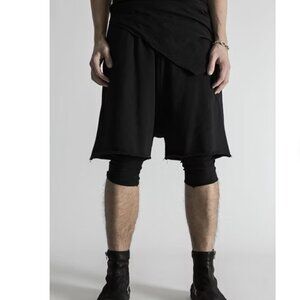 FIRST AID TO THE INJURED SPINE SHORTS BLACK